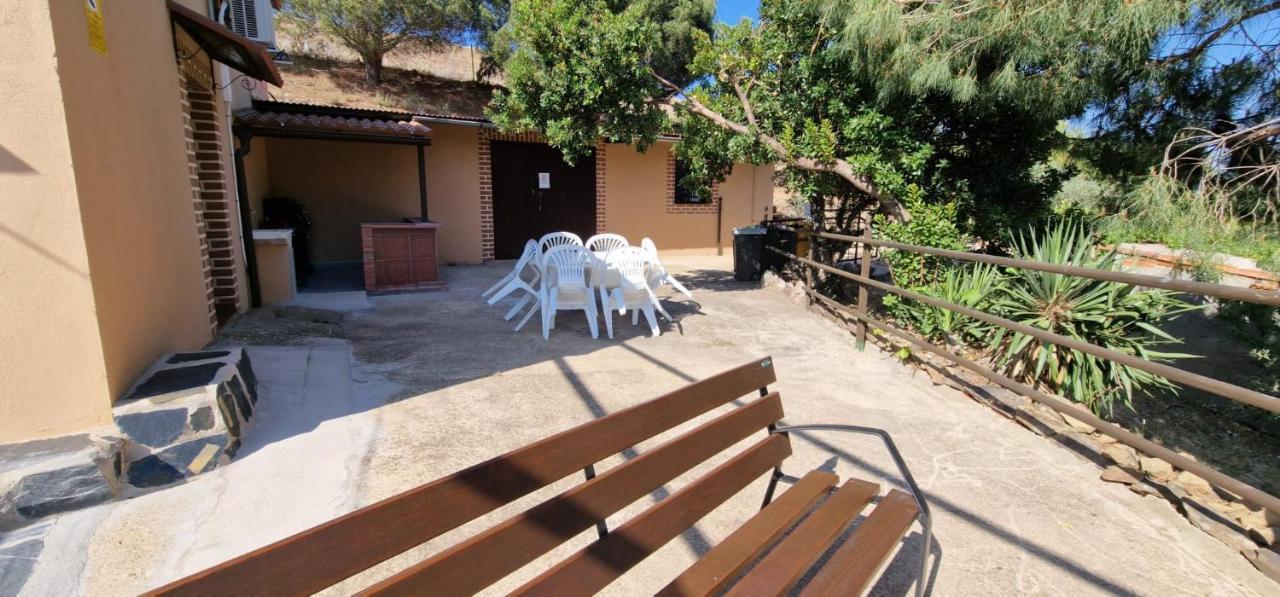 Apartamento Turistico "El Rincon De La Pernila" Guadalupe  Extérieur photo